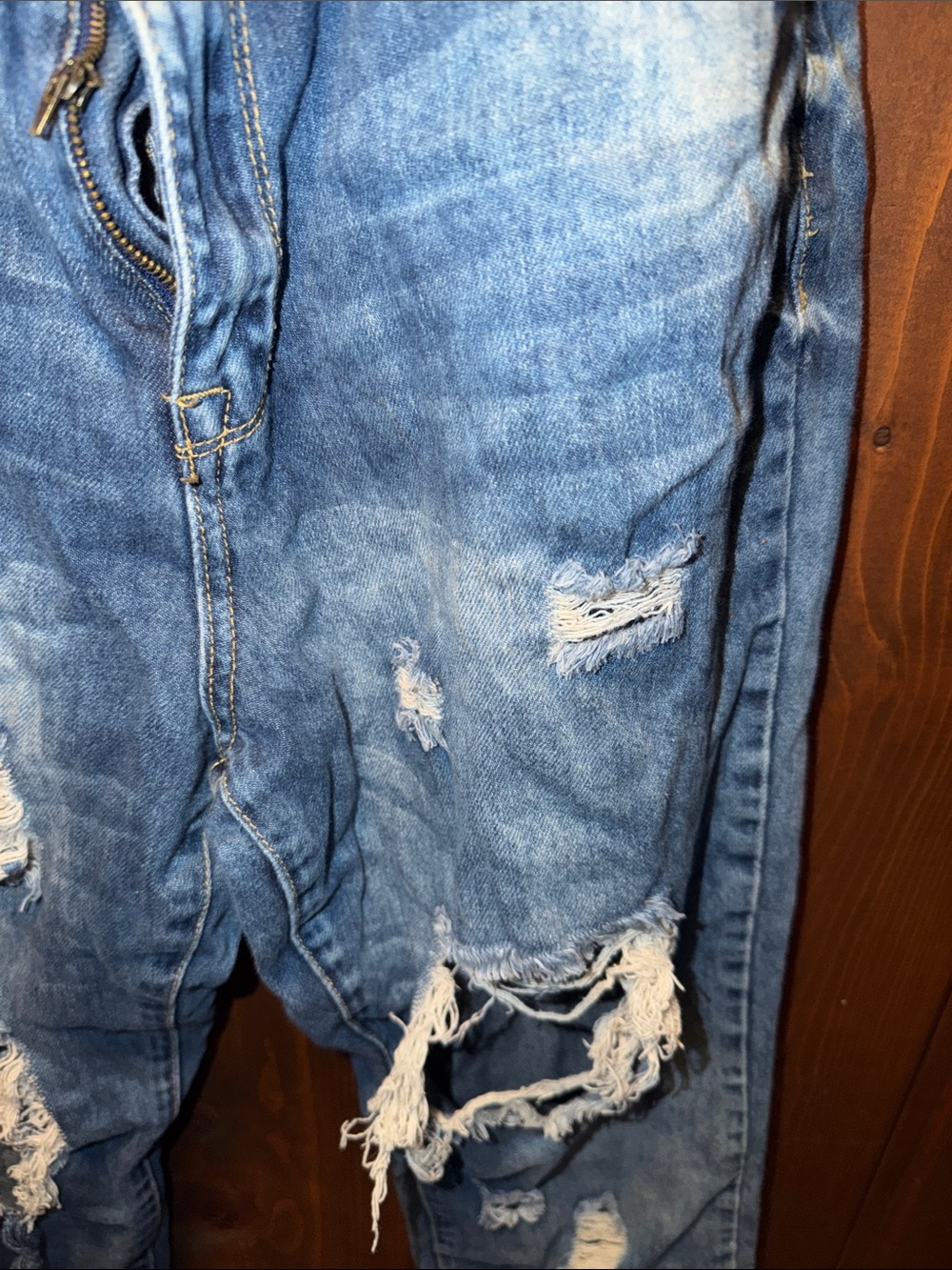 Forever 21 Light Blue Distressed Ripped Jeans - Picture 4 of 9